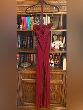 Windsor Burgundy Halter Jumpsuit NWT Size M Wide Leg Backless